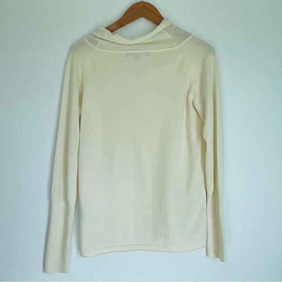 Title Nine sweater merino wool blend cowl neck long sleeve ivory colored size M - Picture 8 of 8